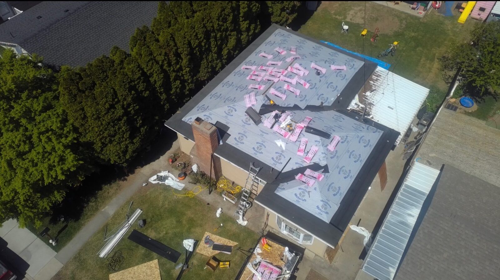 Synthetic underlayment on in-town home